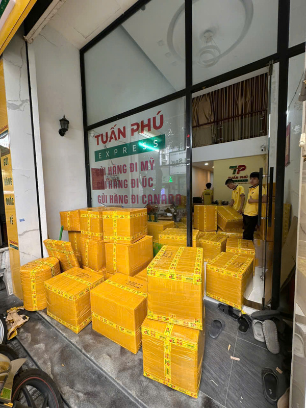 Hình ảnh công ty vận tải quốc tế Tuấn Phú